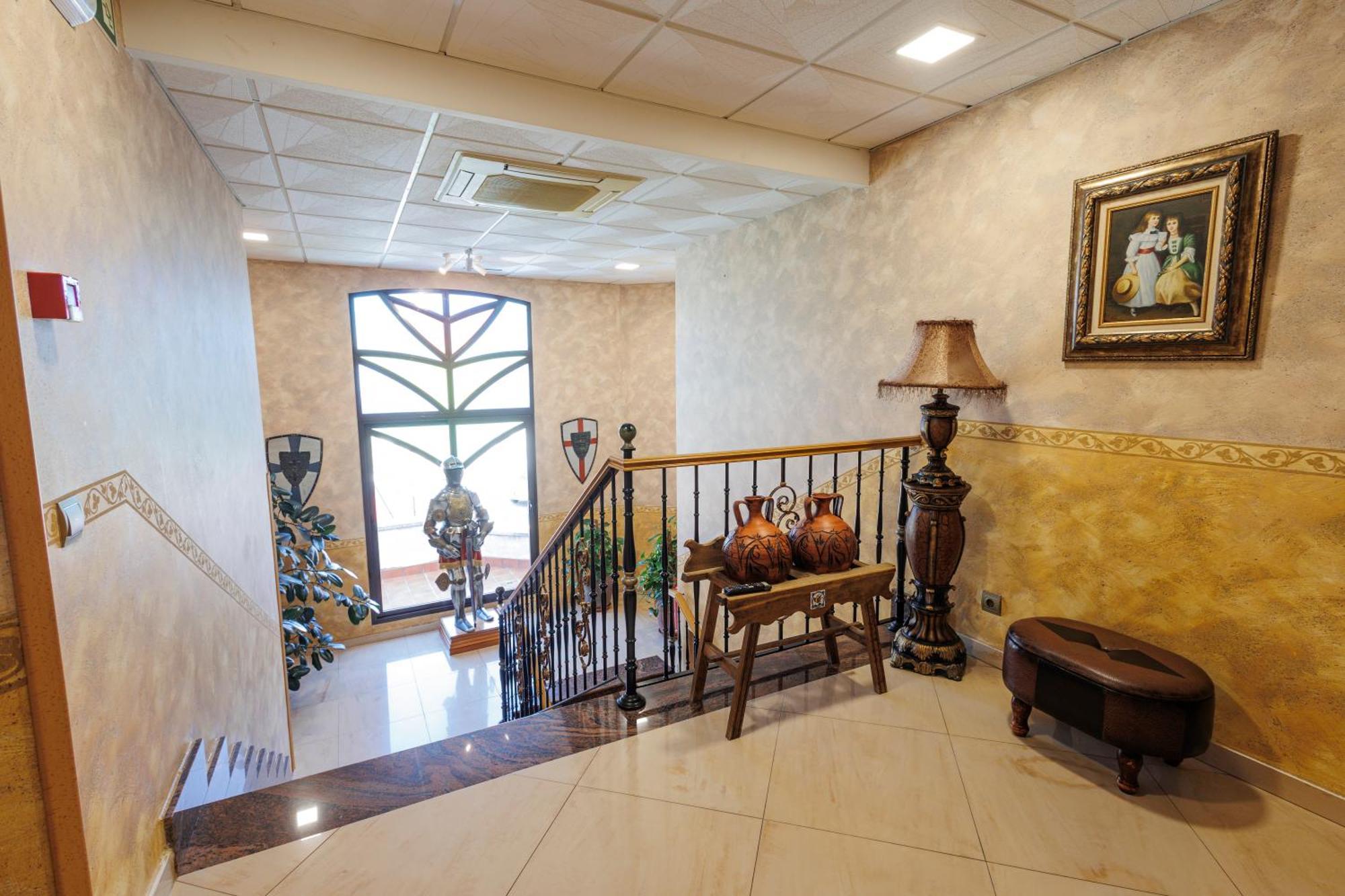 Hotel Pattaya Мосехон Экстерьер фото